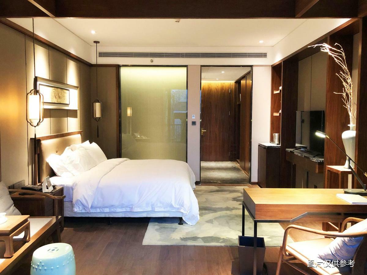 Grand Skylight International Hotel Pingshan Shenzhen Exteriör bild
